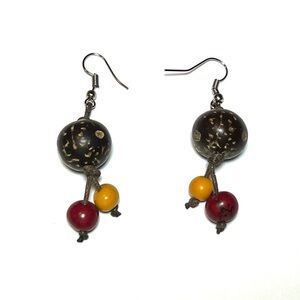 Beaded pierced earrings